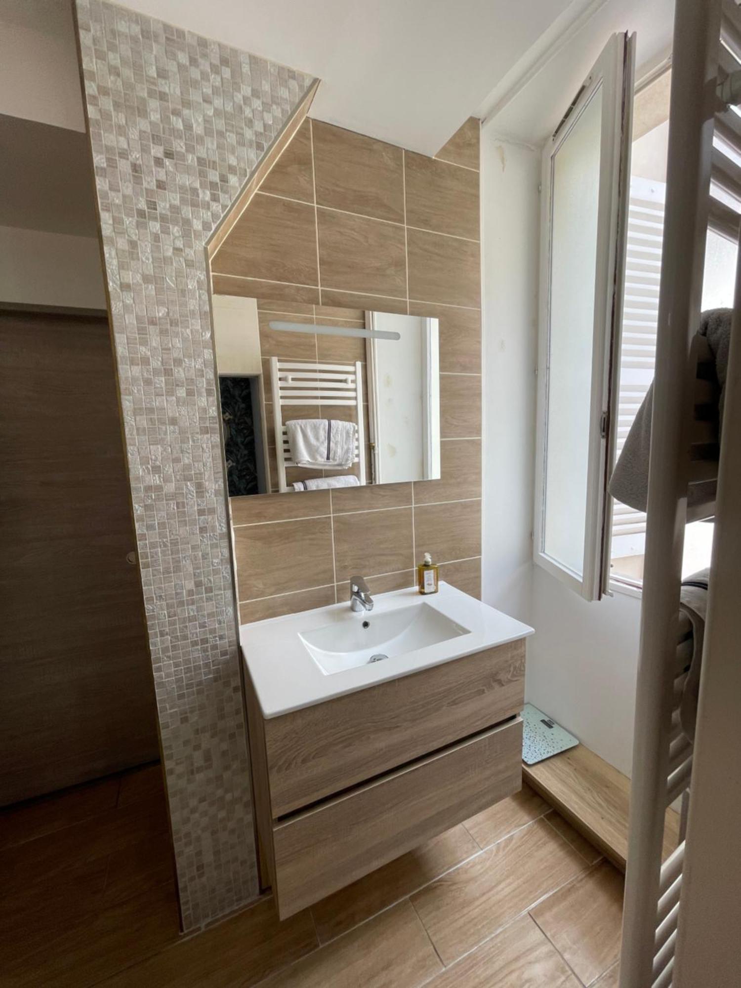 Appartement Moderne Centre Ville, 5 Personnes, 65 M2 Семюр-ан-Осуа Екстер'єр фото