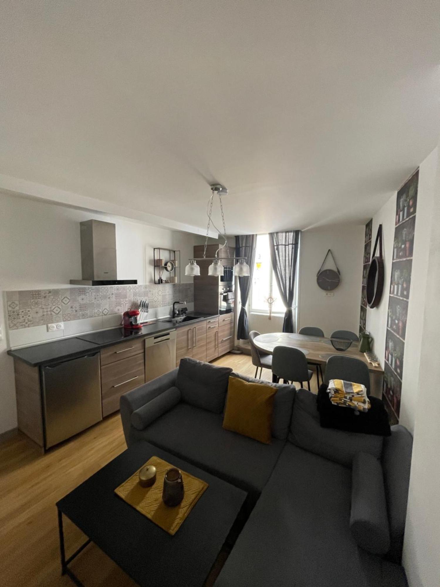 Appartement Moderne Centre Ville, 5 Personnes, 65 M2 Семюр-ан-Осуа Екстер'єр фото