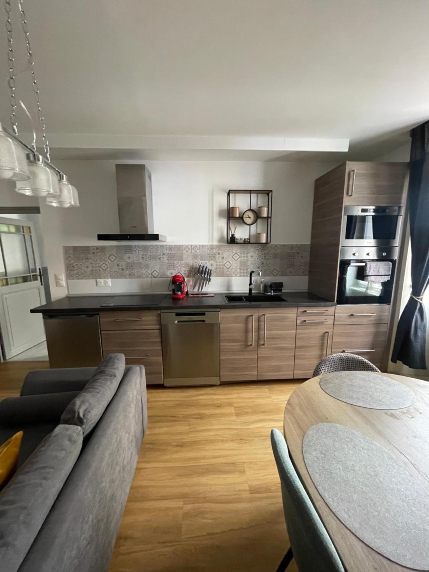 Appartement Moderne Centre Ville, 5 Personnes, 65 M2 Семюр-ан-Осуа Екстер'єр фото
